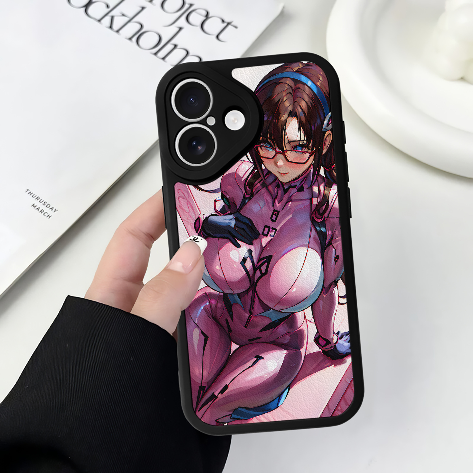（画像用） EVA 新世紀エヴァンゲリオン 【iPhone 16シリーズ対応】シリコンスマホケース（レザー調） 材質：シリコン